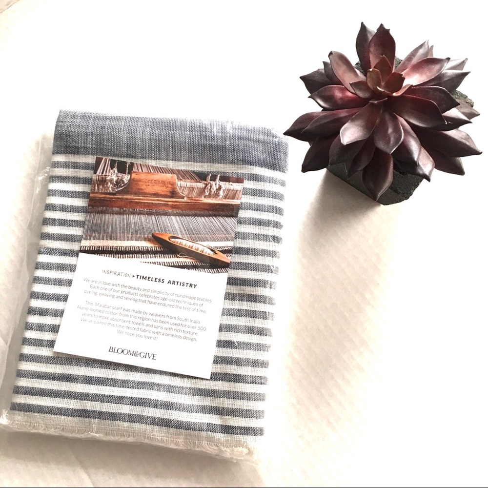 Bloom&Give Malabar Scarf